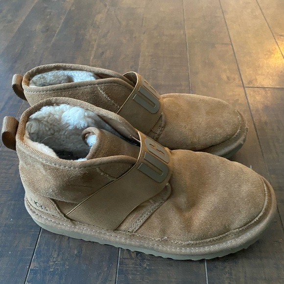 UGG Neumel ll brown suede pull on shearling lined ankle boots - Picture 5 of 9
